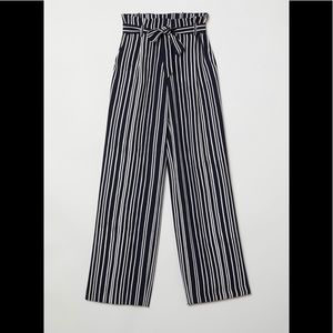 Black/White Stripped Paper-bag Pant